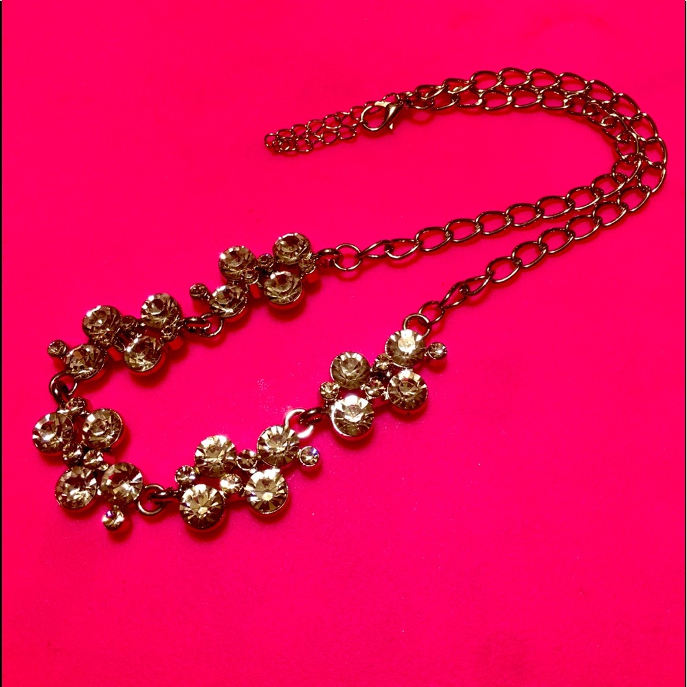 Beautiful Rhinestone necklace 22” - Picture 7 of 9